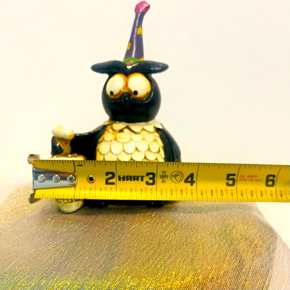 Halloween Black Owl Resin Statue - 5"
Halloween Decor Owl Figurine with Skull - Picture 7 of 9